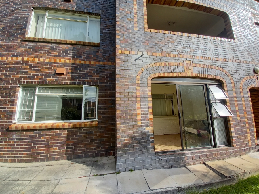To Let 2 Bedroom Property for Rent in Tamboerskloof Western Cape
